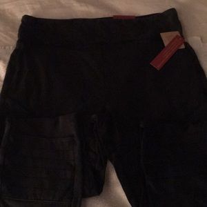 TODAY ONLY $7! NWT Cool Dyed Faded Black Leggings